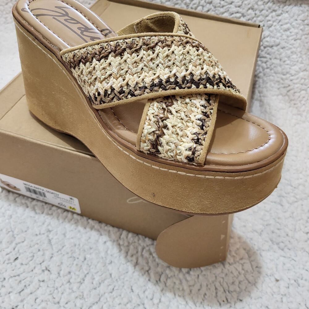 NEW ZODIAC Women's Nessa Raffia Wedge Slides Desert Size 6.5 M